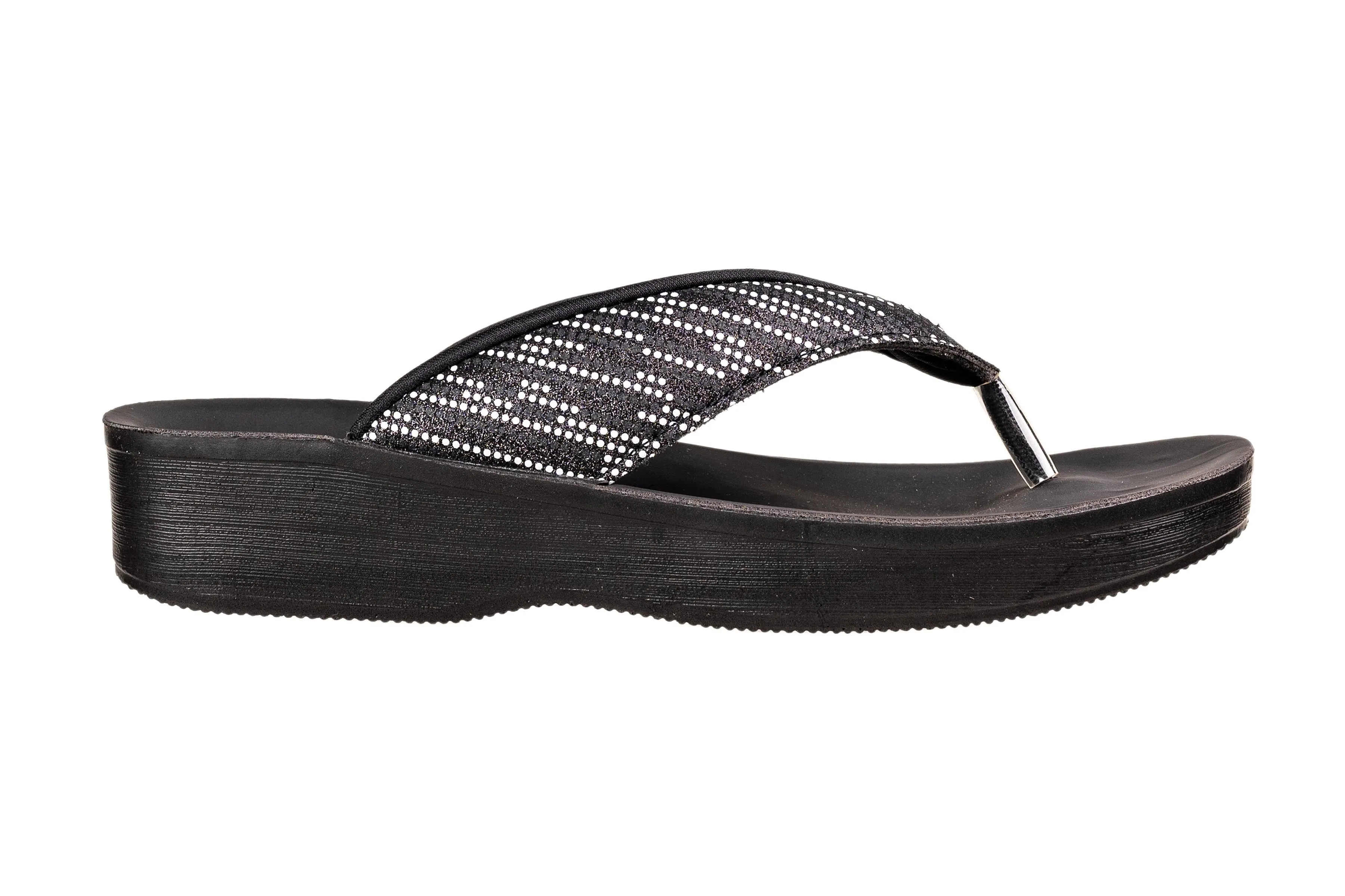 Aerowalk Ladies Black Chappal PU