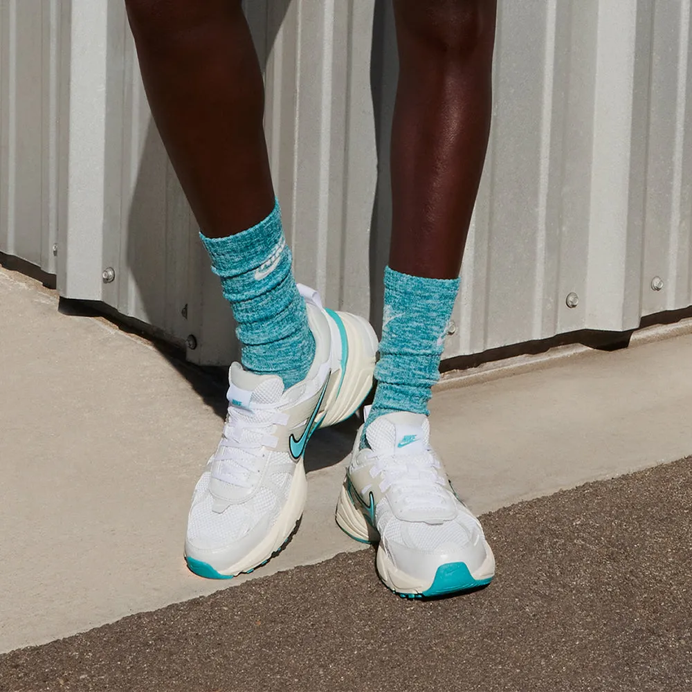 Giày Sneakers Nữ Nike V2K Run - Trắng