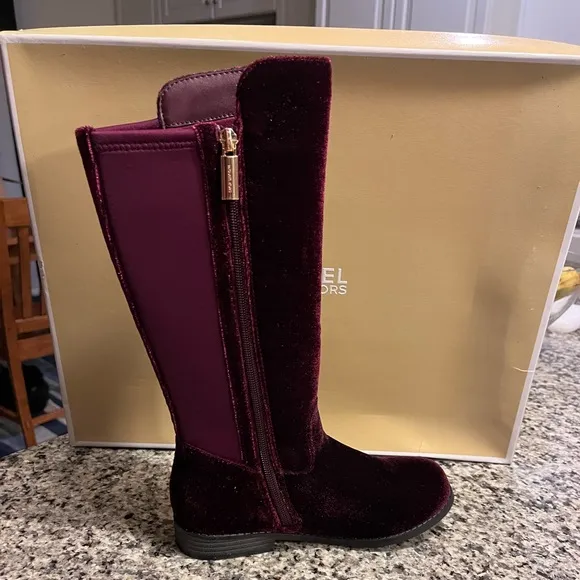 Michael Kors Emma Lily velour boots grade school new Plum Youth Girls Size 2