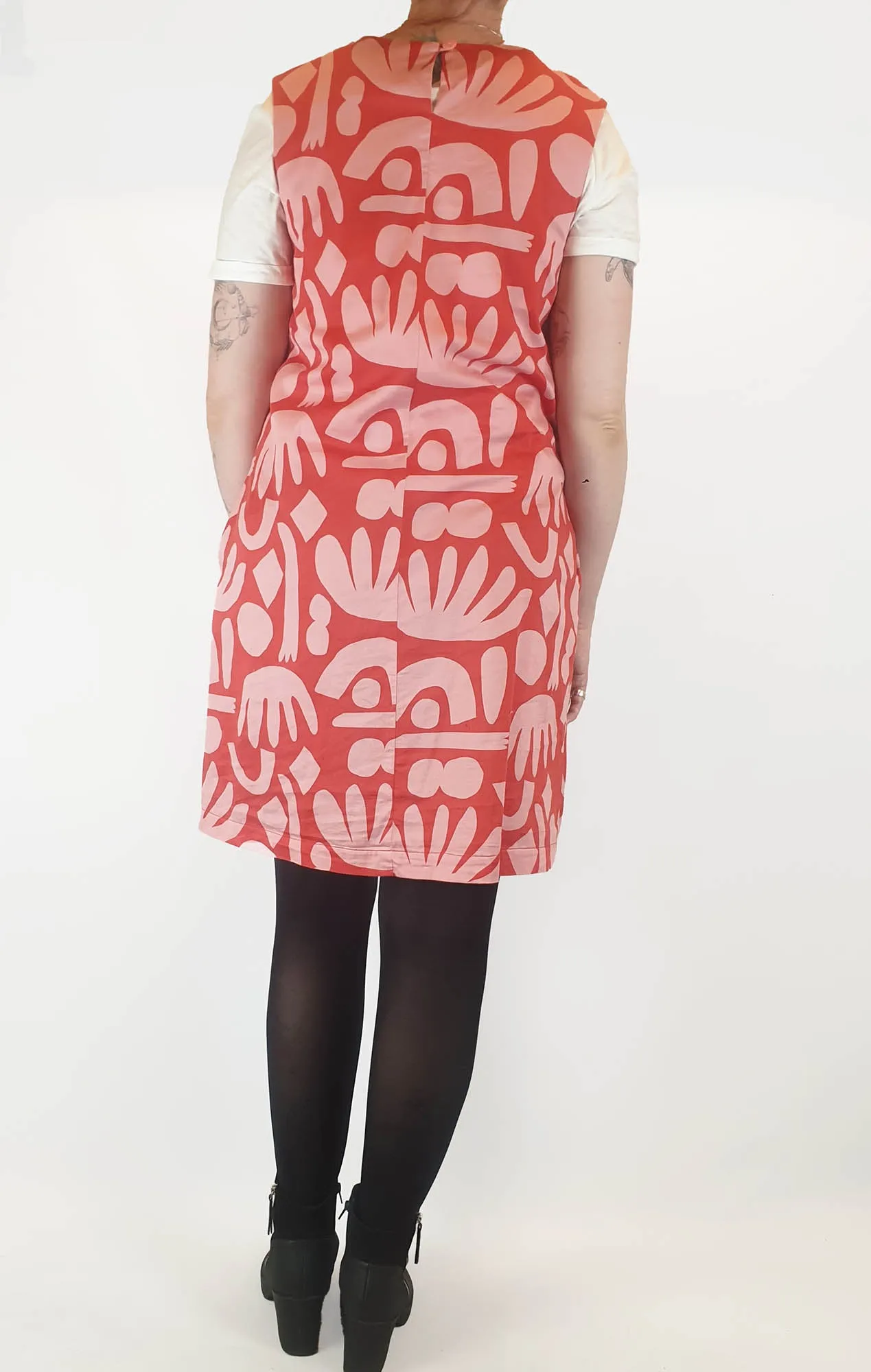 Nerida Hanson 100% cotton red dress with pink print size 12