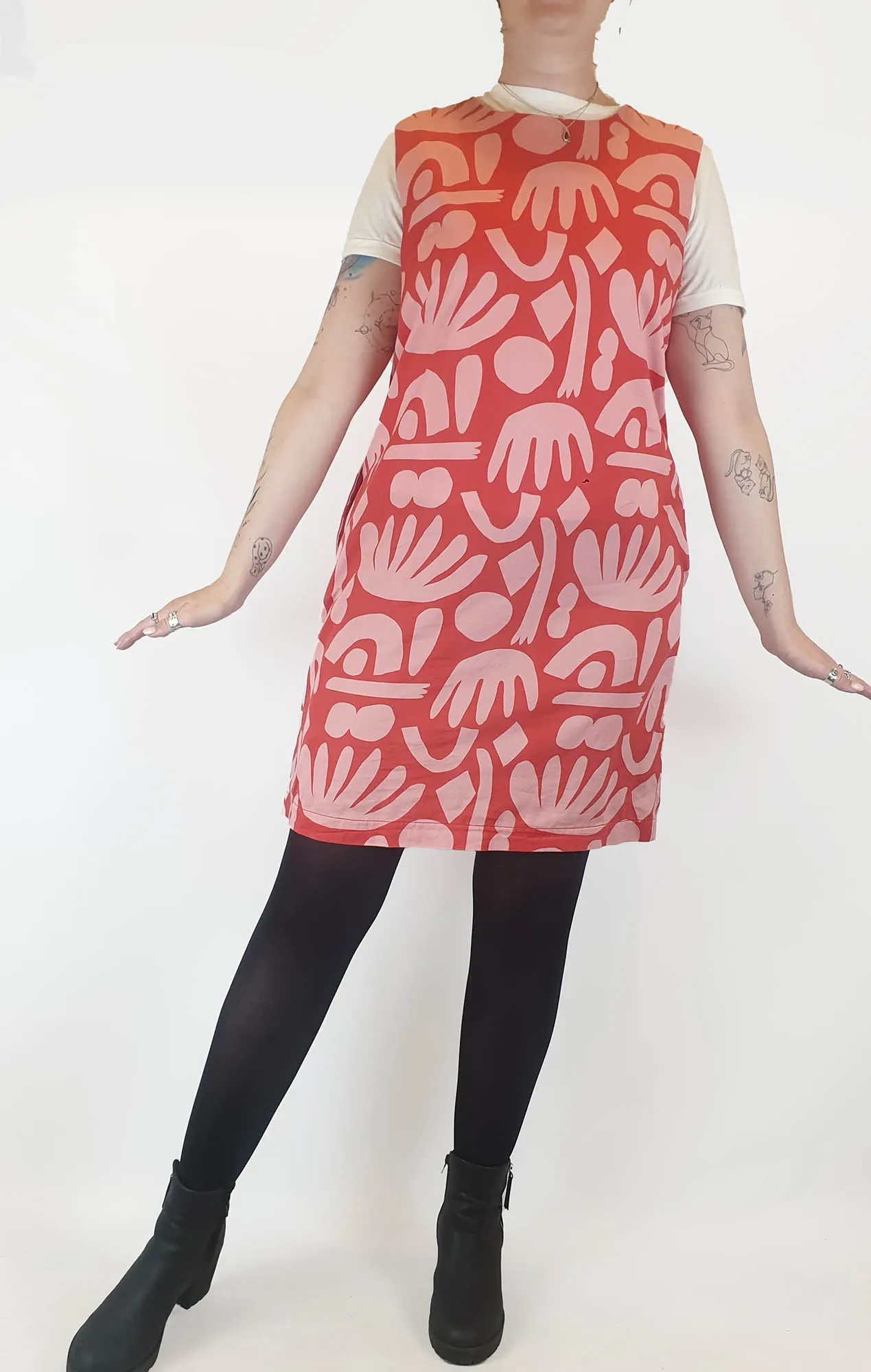 Nerida Hanson 100% cotton red dress with pink print size 12