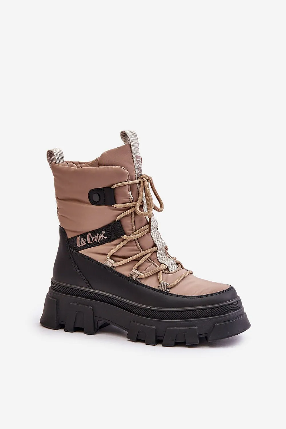 Snow boots