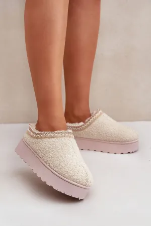 Snow boots