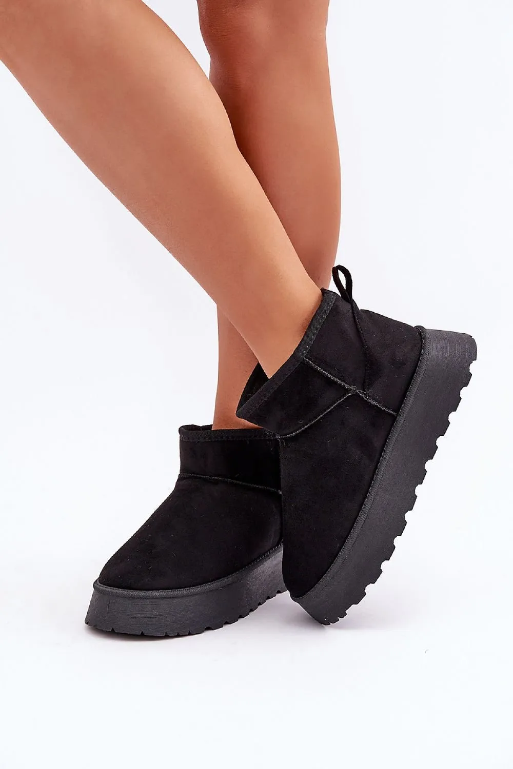 Snow boots