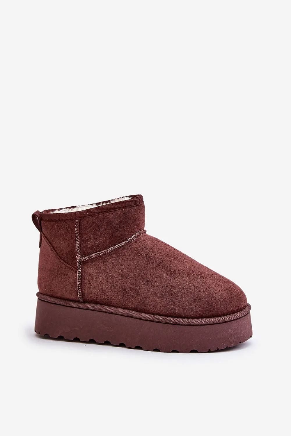 Snow boots