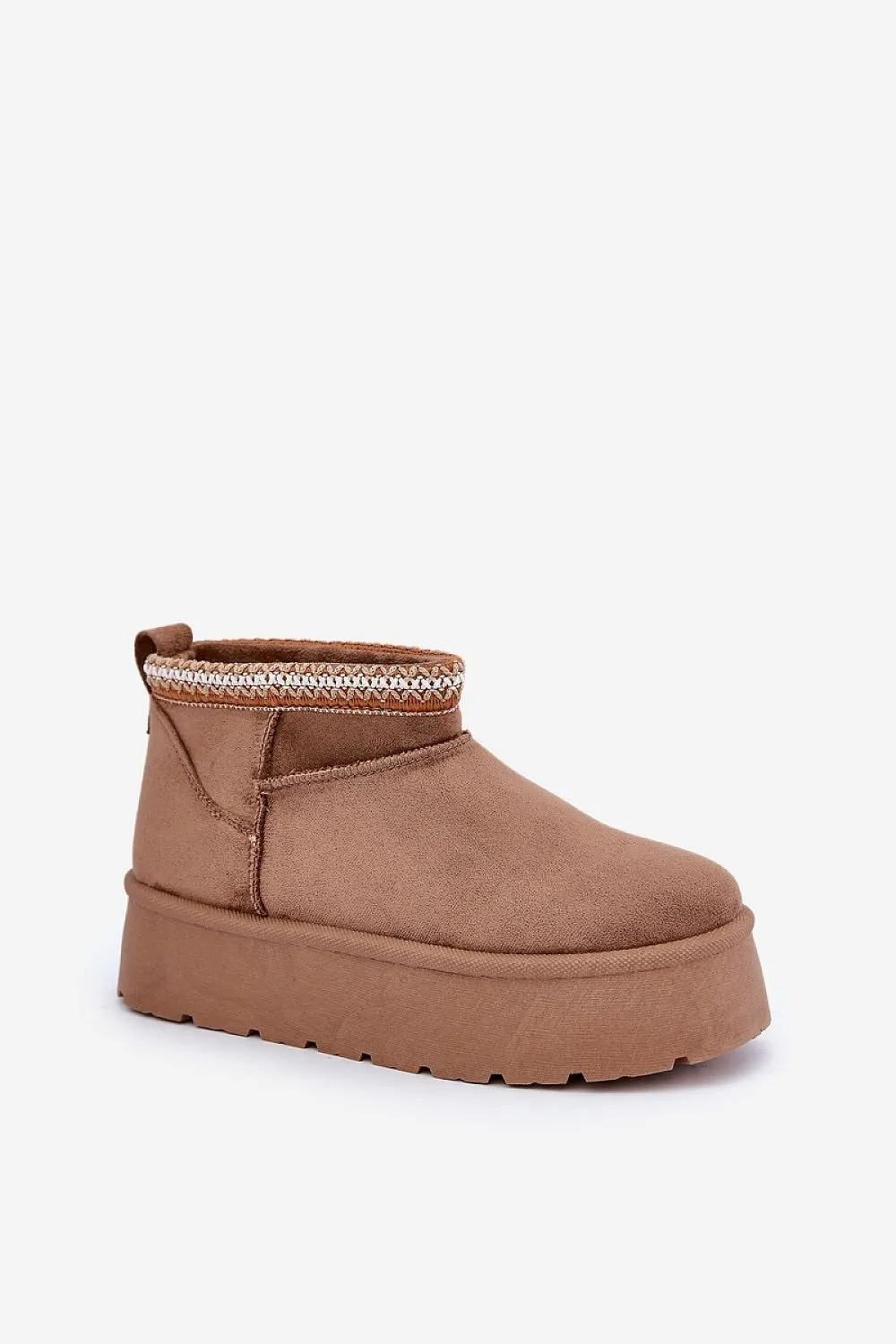 Snow boots