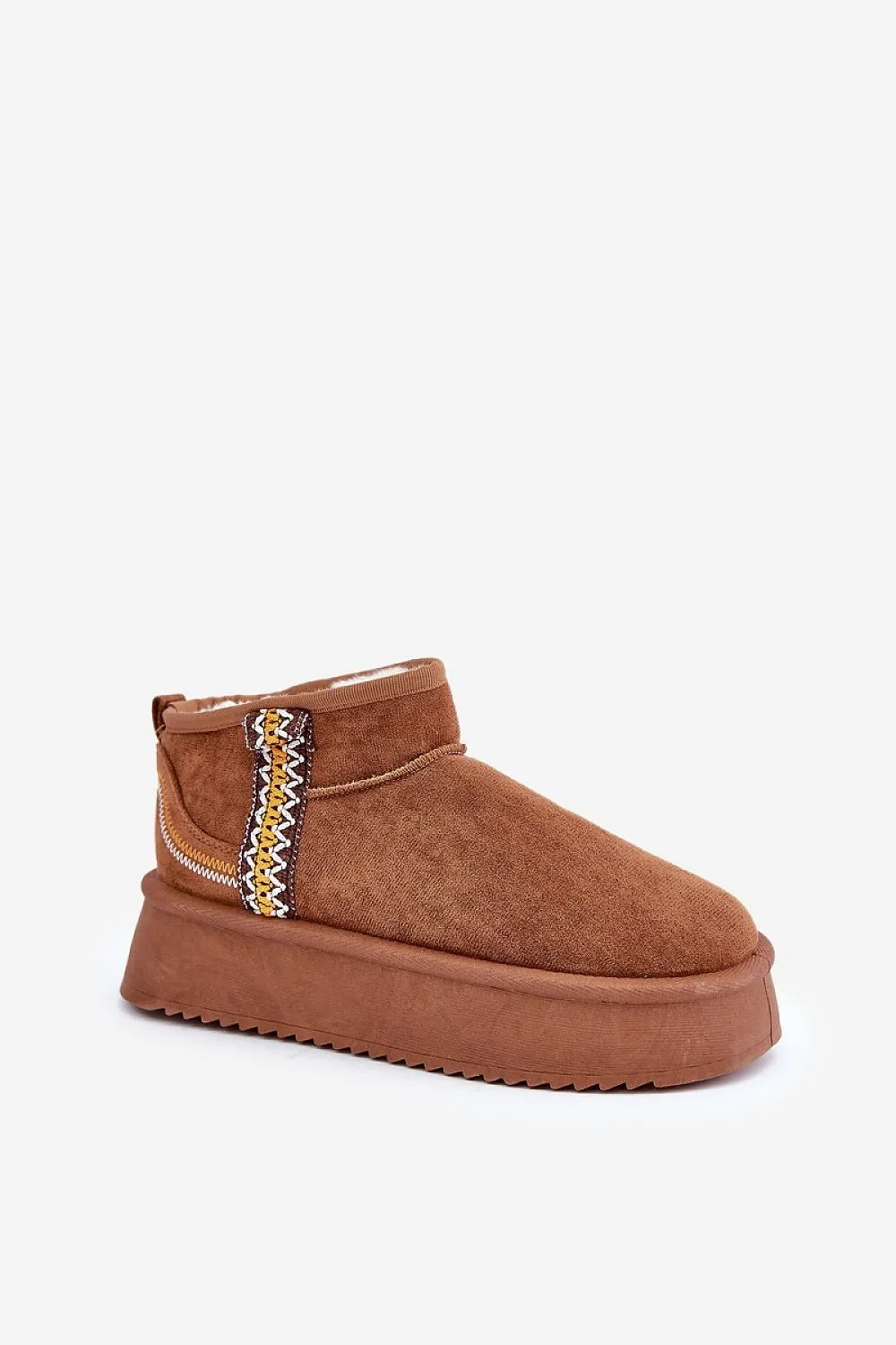 Snow boots