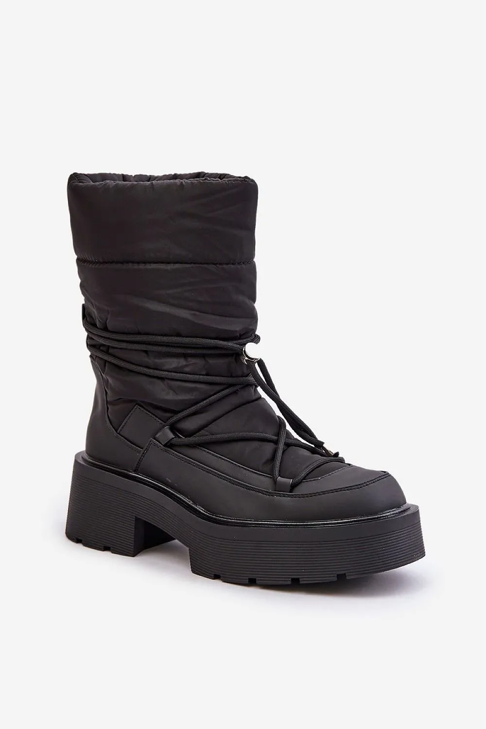 Snow boots
