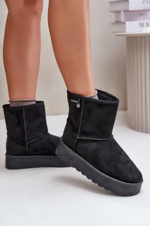 Snow boots