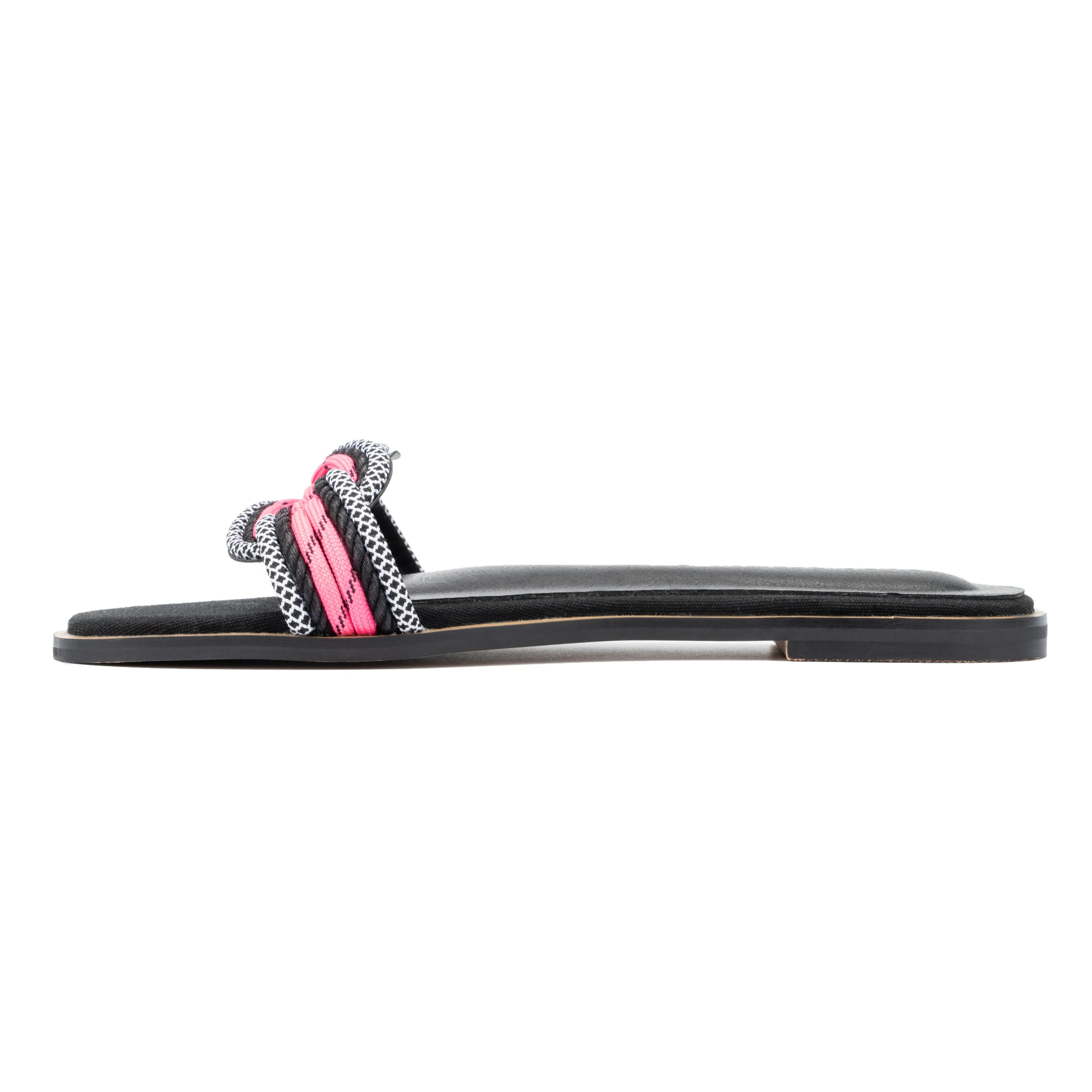 Wanda Sandal